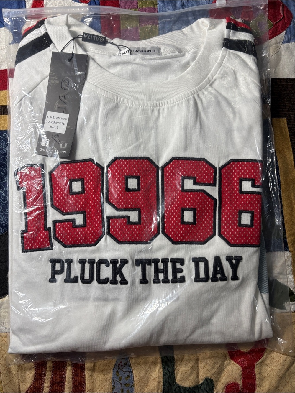 Galita Fashion Men's White '1996' Graphic Short Sleeve Tee